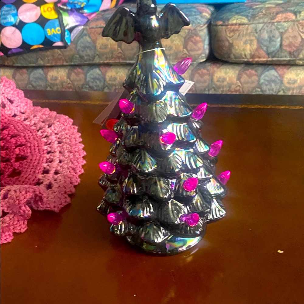 Iridescent Tree with bat on top is black iridescent with purple lights New! - Picture 4 of 4
